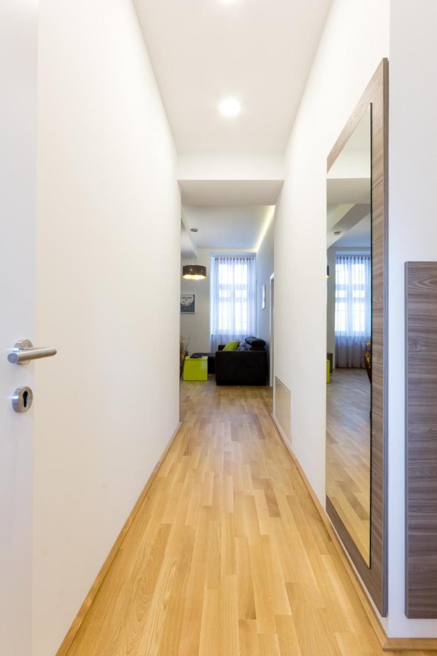 Debo Apartments Naehe Westbahnhof - Contactless Check In Viyana Dış mekan fotoğraf