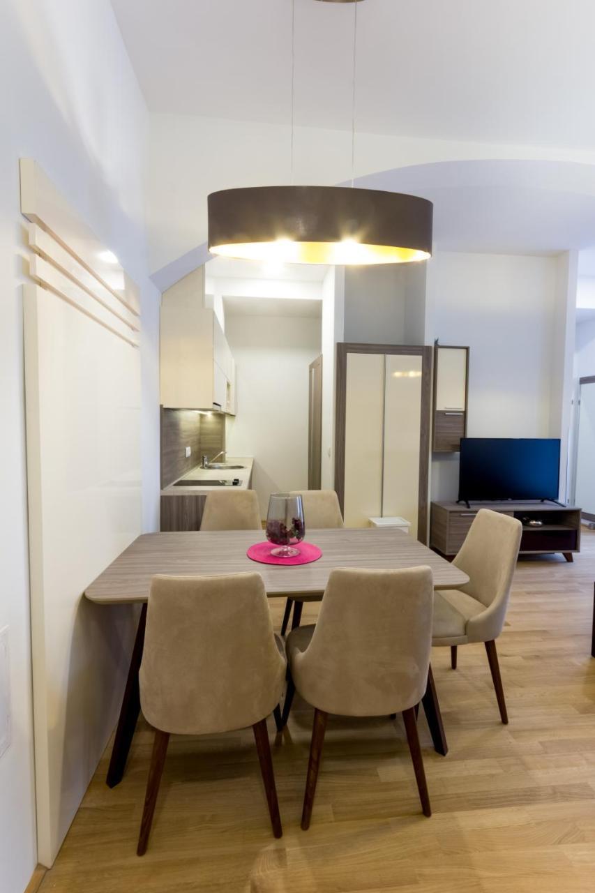 Debo Apartments Naehe Westbahnhof - Contactless Check In Viyana Dış mekan fotoğraf