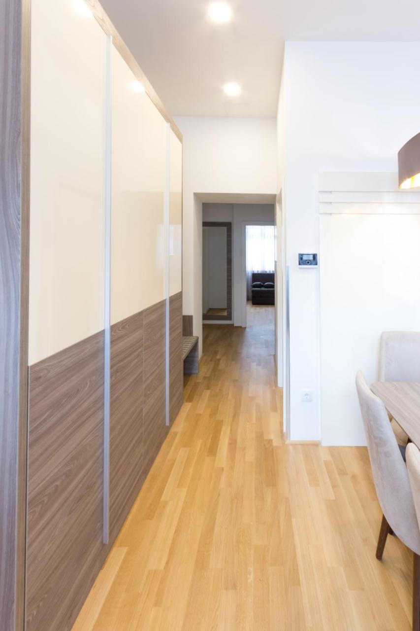 Debo Apartments Naehe Westbahnhof - Contactless Check In Viyana Dış mekan fotoğraf