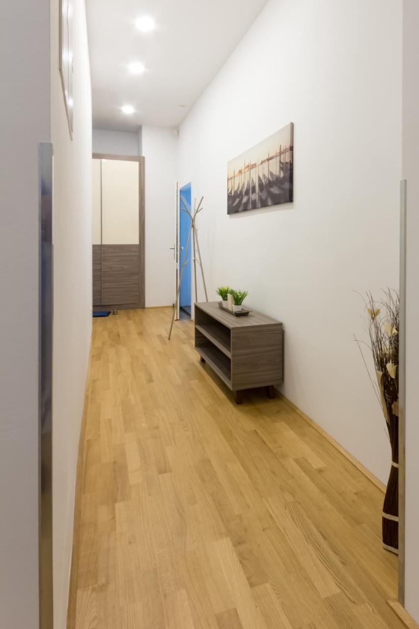 Debo Apartments Naehe Westbahnhof - Contactless Check In Viyana Dış mekan fotoğraf