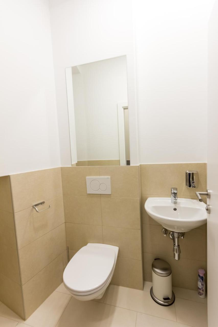 Debo Apartments Naehe Westbahnhof - Contactless Check In Viyana Dış mekan fotoğraf